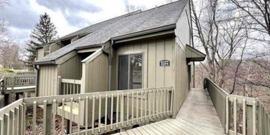 9322 S Lake Ridge Drive, Bloomington, Indiana 47401,MLS,202530489