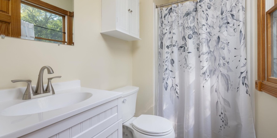 1210 S Tall Oaks Drive, Bloomington, Indiana 47403,MLS,202538299