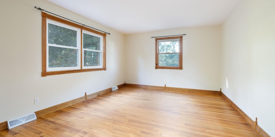 1210 S Tall Oaks Drive, Bloomington, Indiana 47403,MLS,202538299