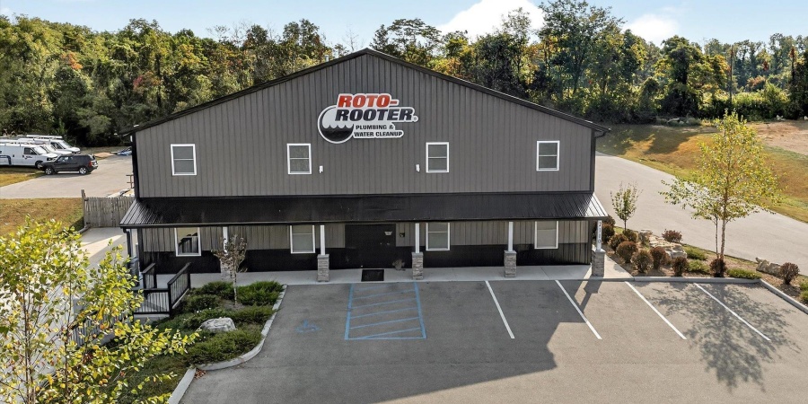 2110 N Angelina Lane, Bloomington, Indiana 47404-8709,MLS,202538406