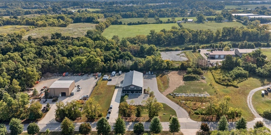 2110 N Angelina Lane, Bloomington, Indiana 47404-8709,MLS,202538406