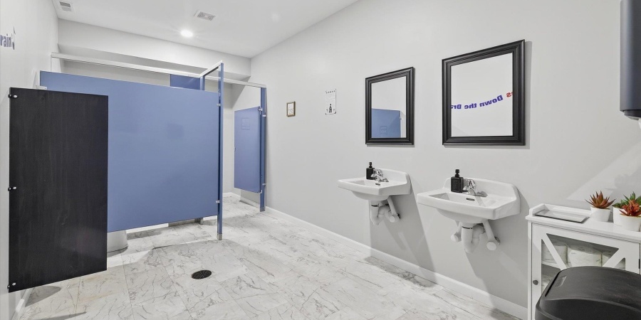 2110 N Angelina Lane, Bloomington, Indiana 47404-8709,MLS,202538406