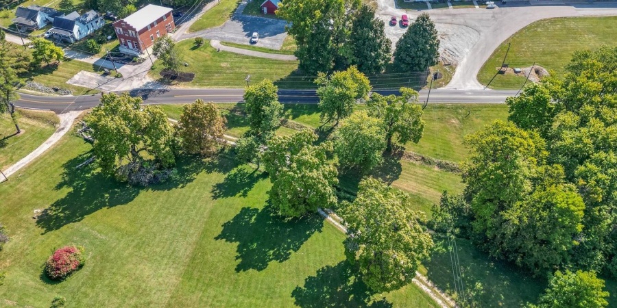 7530 S Strain Ridge Road, Bloomington, Indiana 47401,MLS,202538337