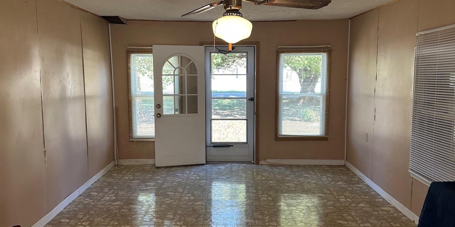 914 Orchard Street, Mitchell, Indiana 47446,MLS,202538398