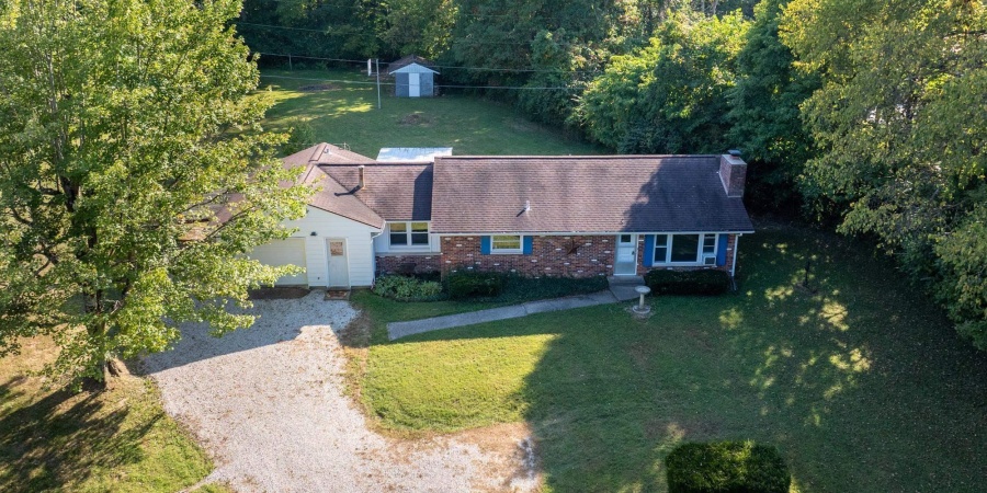 2798 E Bethel Lane, Bloomington, Indiana 47408,MLS,202538425