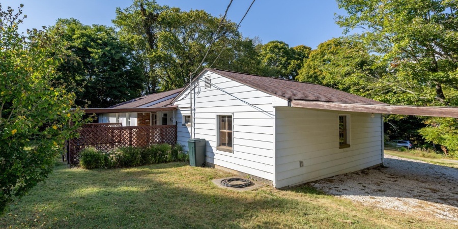 2798 E Bethel Lane, Bloomington, Indiana 47408,MLS,202538425