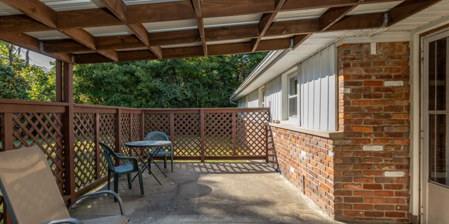 2798 E Bethel Lane, Bloomington, Indiana 47408,MLS,202538425