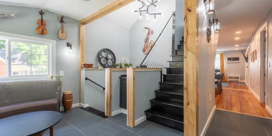 339 S Fairview Street, Bloomington, Indiana 47403,MLS,202538439