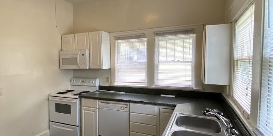 403 N Dunn Street, Bloomington, Indiana 47408-3733,MLS,202538534