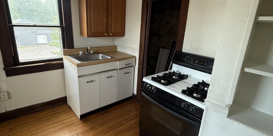 515-4 W Kirkwood Avenue, Bloomington, Indiana 47404,MLS,202538566