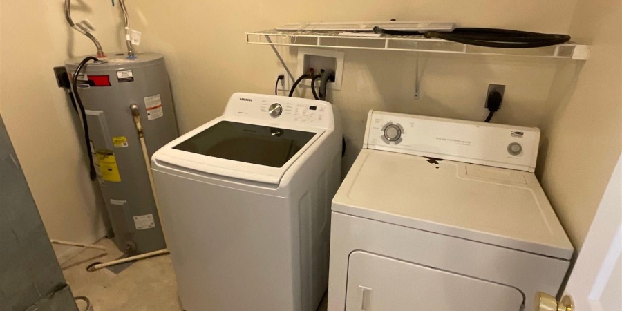 314, 316, 318, 320 E 10Th Street, Bloomington, Indiana 47408-3408,MLS,202538530