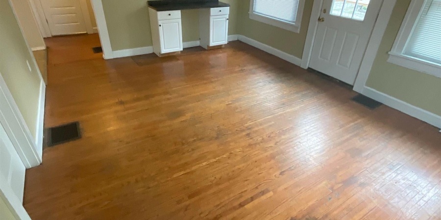 609 N Dunn Street, Bloomington, Indiana 47408-3655,MLS,202538688