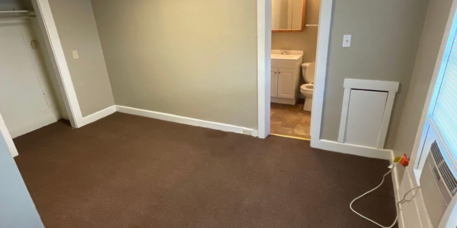 422 E Cottage Grove Avenue, Bloomington, Indiana 47408-3609,MLS,202538703