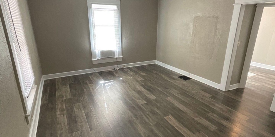 422 E Cottage Grove Avenue, Bloomington, Indiana 47408-3609,MLS,202538703