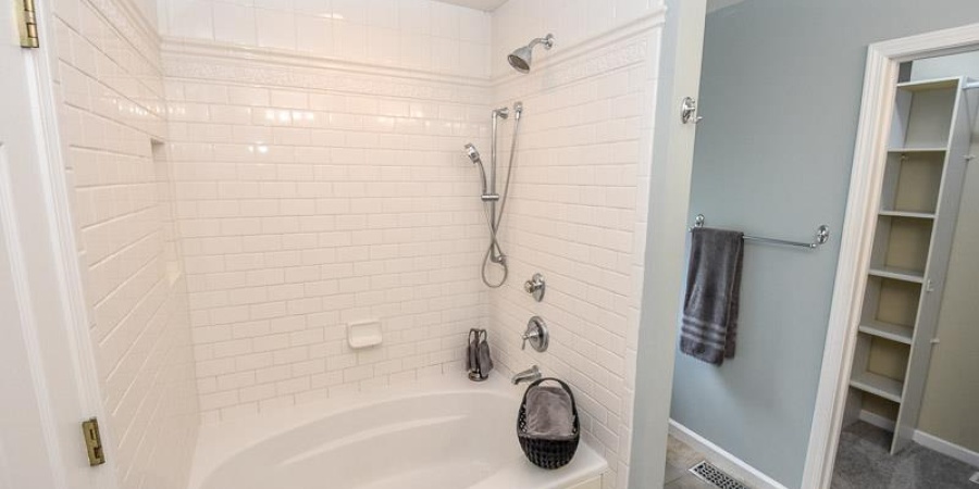 4592 E Donington Drive, Bloomington, Indiana 47401-9480,MLS,202538854