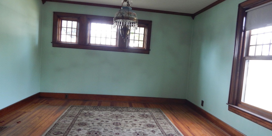 2028 Washington Ave, Bedford, Indiana 47421,MLS,202538877