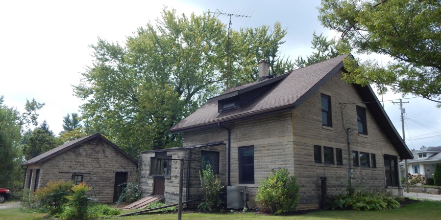 2028 Washington Ave, Bedford, Indiana 47421,MLS,202538877