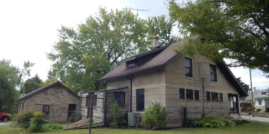 2028 Washington Ave, Bedford, Indiana 47421,MLS,202538877