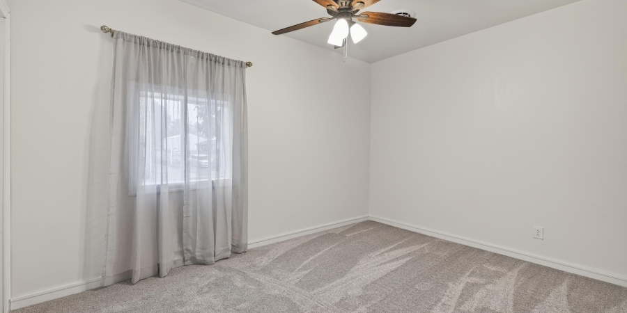 607 W Warren St - Unit B, Mitchell, Indiana 47446,MLS,202538935