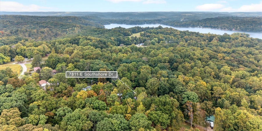 7811 E Southshore Drive, Unionville, Indiana 47468-9794,MLS,202539031