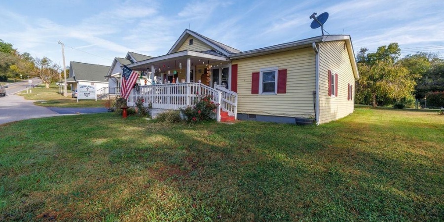 8392 State 43 Highway, Solsberry, Indiana 47459,MLS,202539088