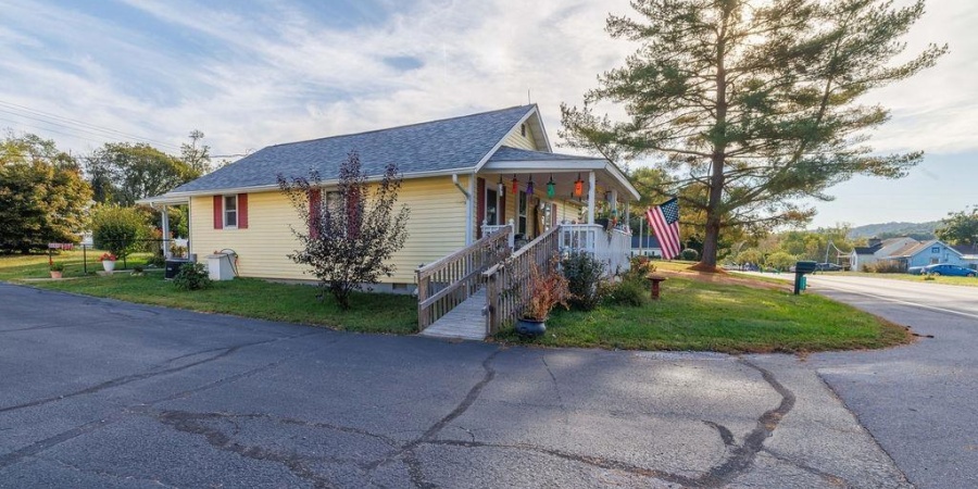 8392 State 43 Highway, Solsberry, Indiana 47459,MLS,202539088