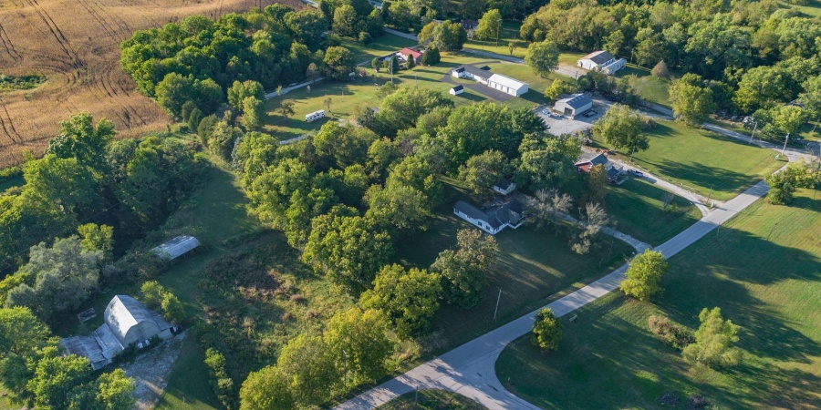 1125 Dixie Highway, Mitchell, Indiana 47446,MLS,202539096