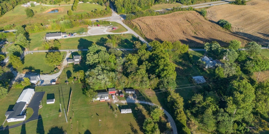 1125 Dixie Highway, Mitchell, Indiana 47446,MLS,202539096