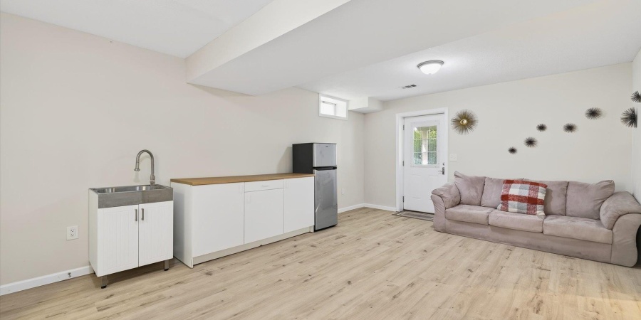 1210 S Park Avenue, Bloomington, Indiana 47401-6008,MLS,202539167