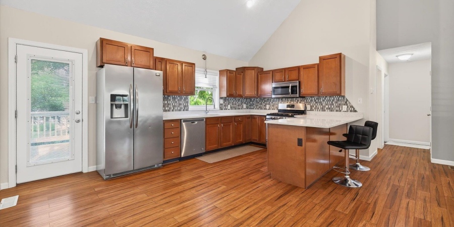 1210 S Park Avenue, Bloomington, Indiana 47401-6008,MLS,202539167