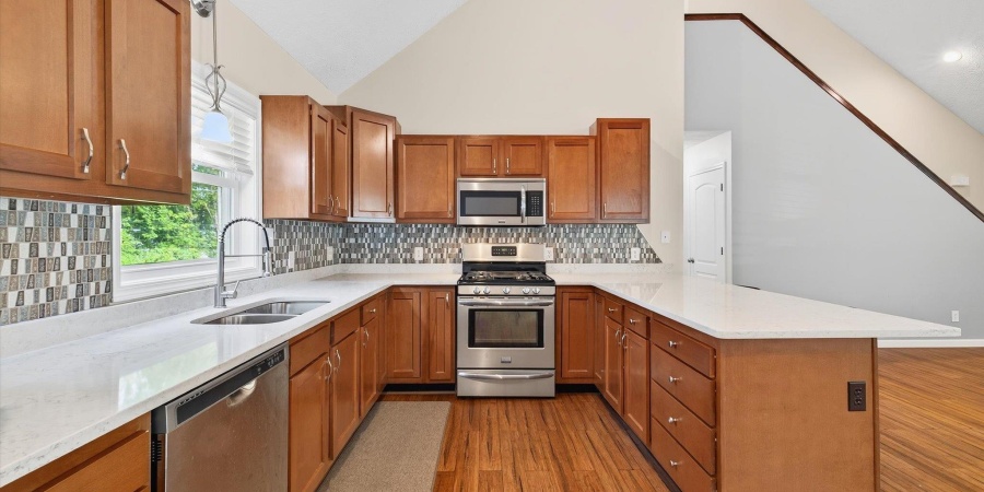 1210 S Park Avenue, Bloomington, Indiana 47401-6008,MLS,202539167