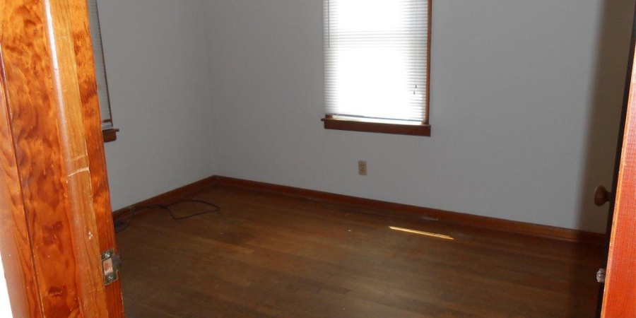 2304 E 4th Street, Bloomington, Indiana 47408,MLS,202539237