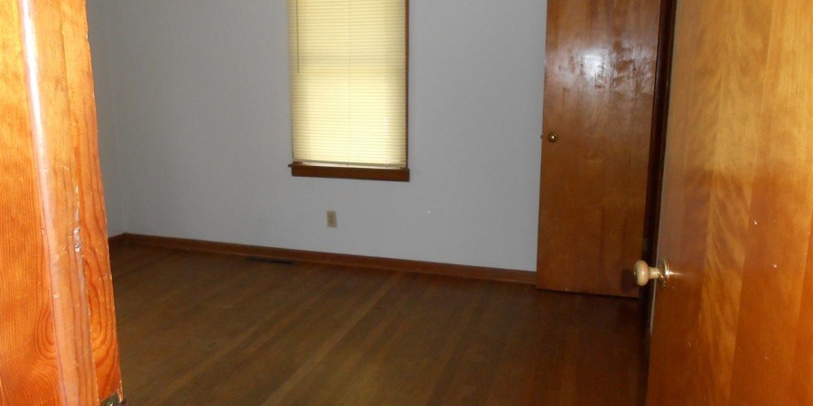 2304 E 4th Street, Bloomington, Indiana 47408,MLS,202539237