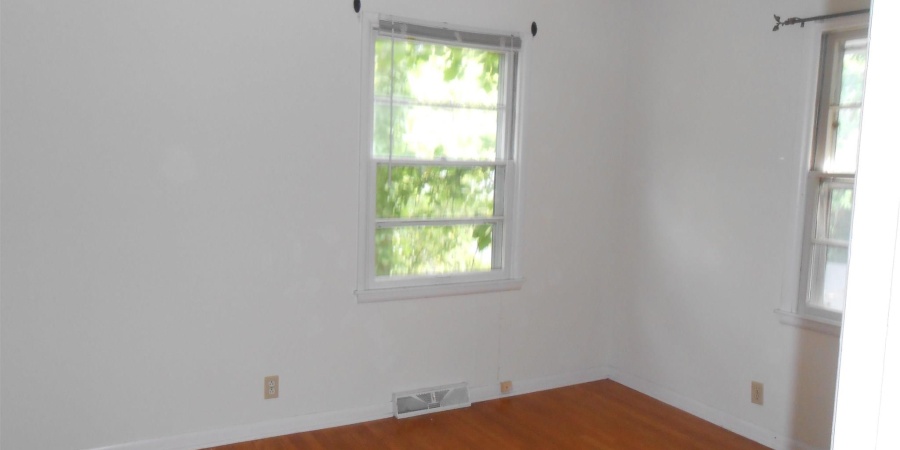 107 S Hillsdale Drive, Bloomington, Indiana 47401,MLS,202539244