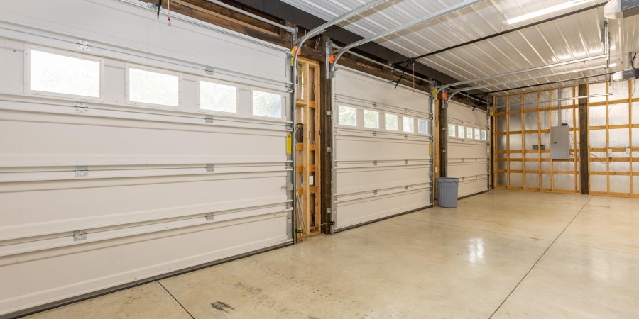 9045 E Pine Road, Bloomfield, Indiana 47424,MLS,202539317