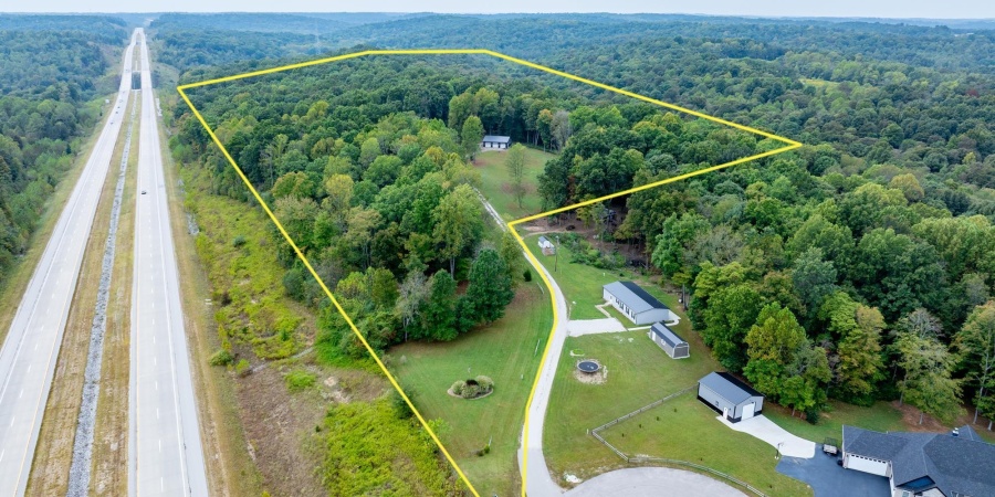 9045 E Pine Road, Bloomfield, Indiana 47424,MLS,202539317