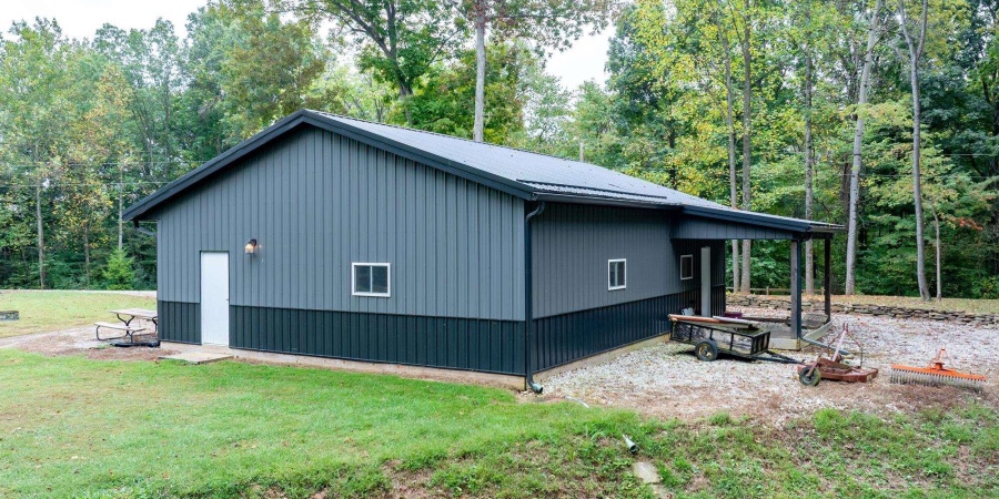 9045 E Pine Road, Bloomfield, Indiana 47424,MLS,202539317