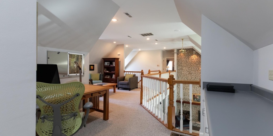 5200 S Leonard Springs Road, Bloomington, Indiana 47403-9026,MLS,202539330