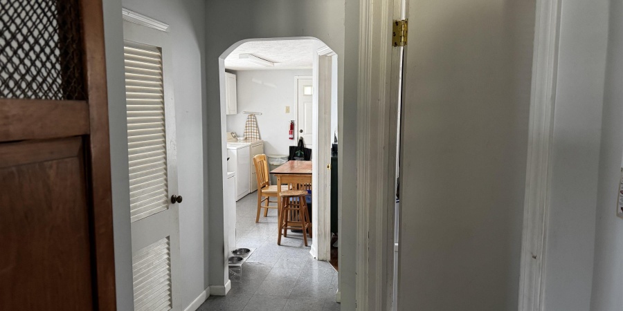 825 W 1st Street, Bloomington, Indiana 47403,MLS,202539413