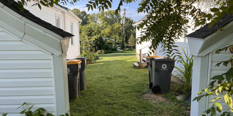 827 W 1st Street, Bloomington, Indiana 47403,MLS,202539418