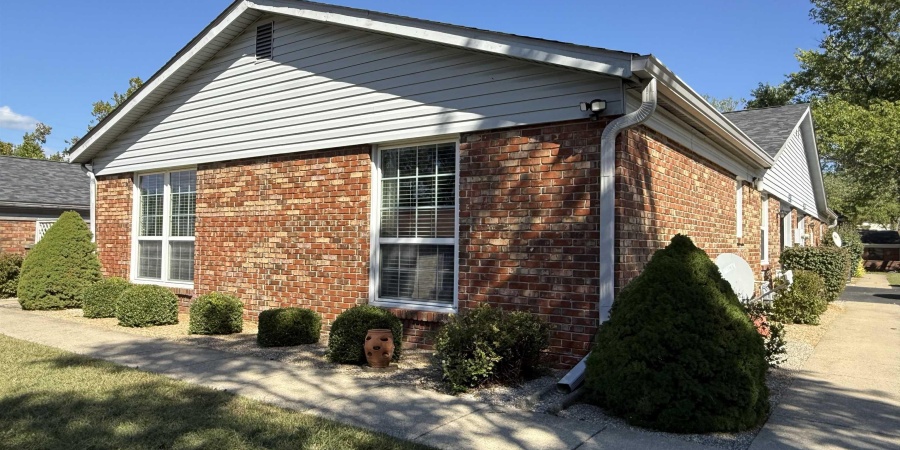 551 E Waterloo Court, Bloomington, Indiana 47401,MLS,202539436