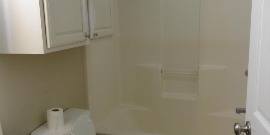 300 & 302 Yockey Estates, Mitchell, Indiana 47446,MLS,202539571