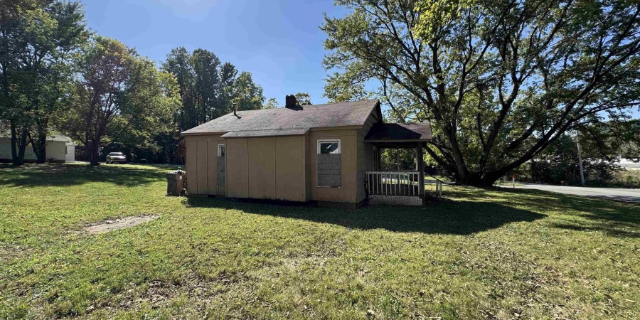 1015 W Gourley Pike, Bloomington, Indiana 47404,MLS,202539592