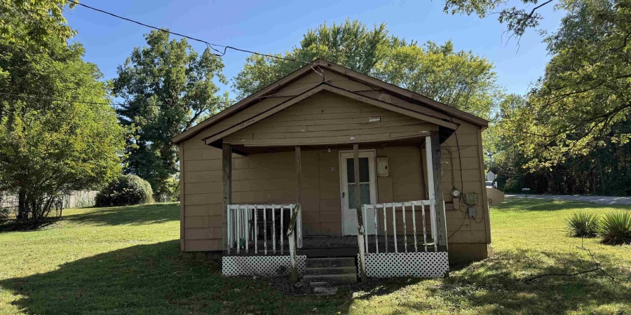 1015 W Gourley Pike, Bloomington, Indiana 47404,MLS,202539592