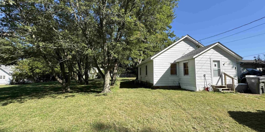 1015 W Gourley Pike, Bloomington, Indiana 47404,MLS,202539592