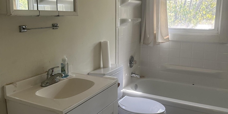 3521 W Tapp Road, Bloomington, Indiana 47403-3148,MLS,202539627