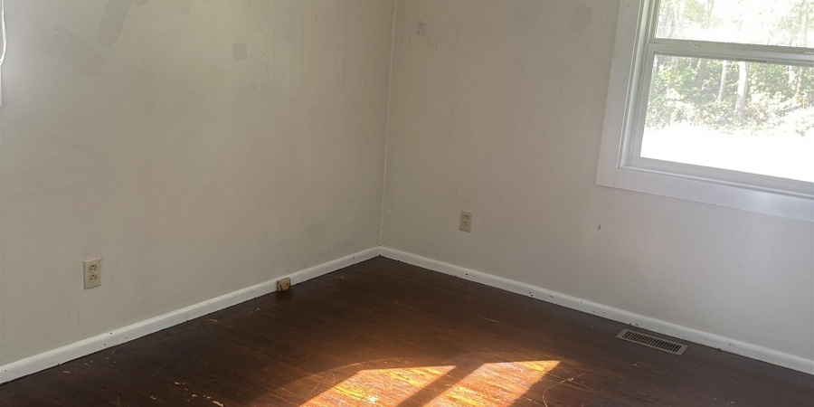 3521 W Tapp Road, Bloomington, Indiana 47403-3148,MLS,202539627