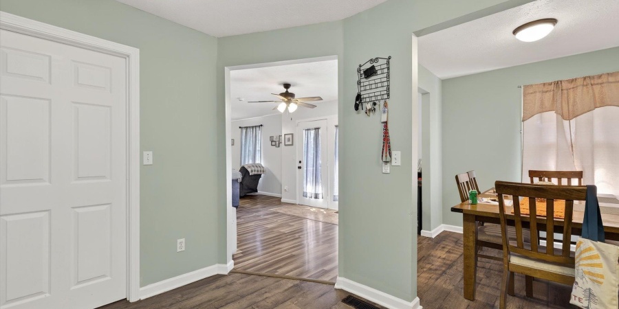 1232 E Marigold Drive, Bloomington, Indiana 47401,MLS,202539658