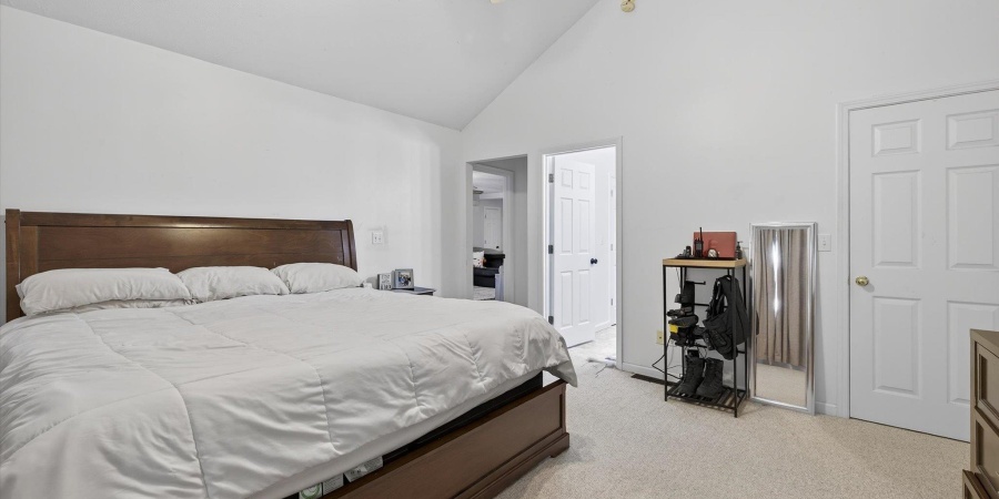 1232 E Marigold Drive, Bloomington, Indiana 47401,MLS,202539658