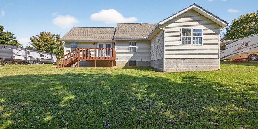 1232 E Marigold Drive, Bloomington, Indiana 47401,MLS,202539658